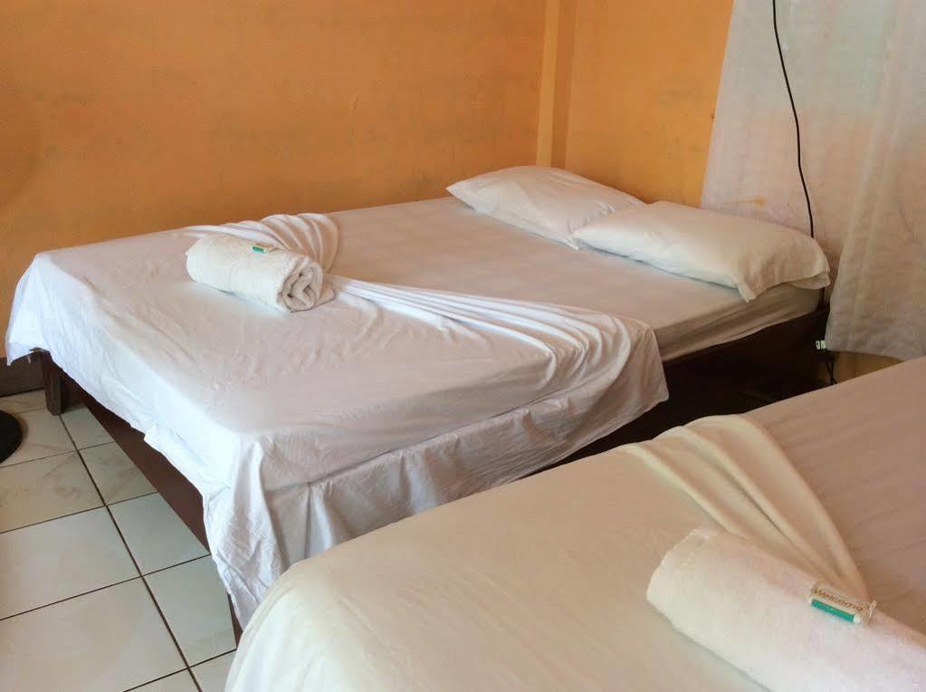 Cabinas El Muellecito Tortuguero Zewnętrze zdjęcie